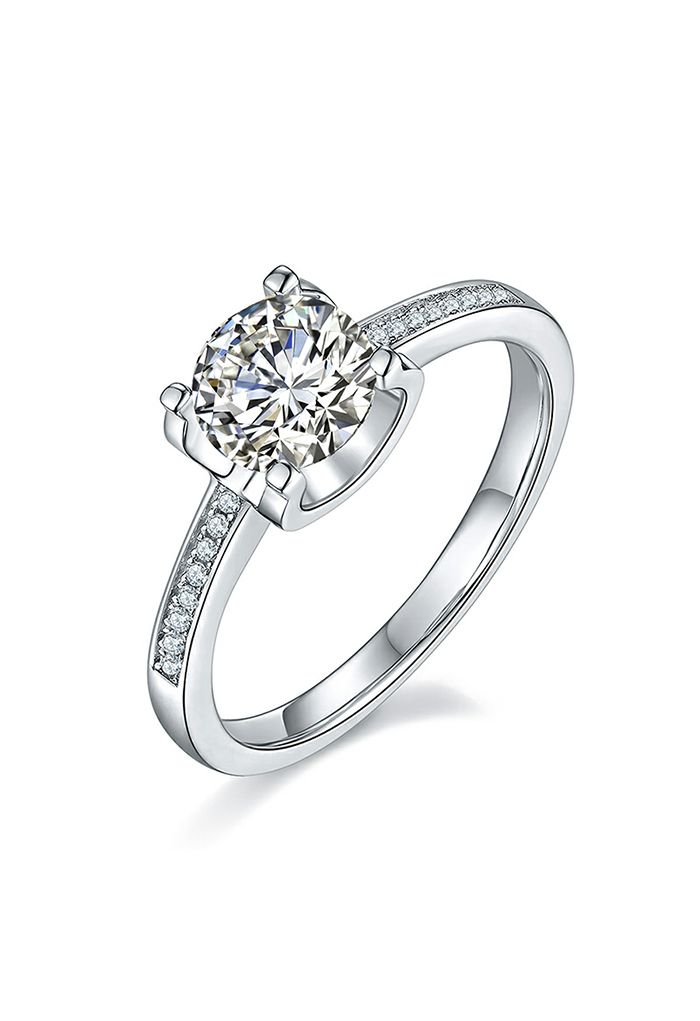 Glossy Trim Moissanite Diamond Ring
