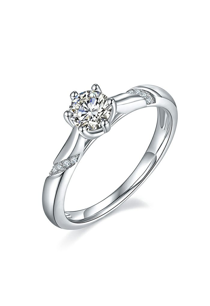 Wavy Insert Moissanite Diamond Ring