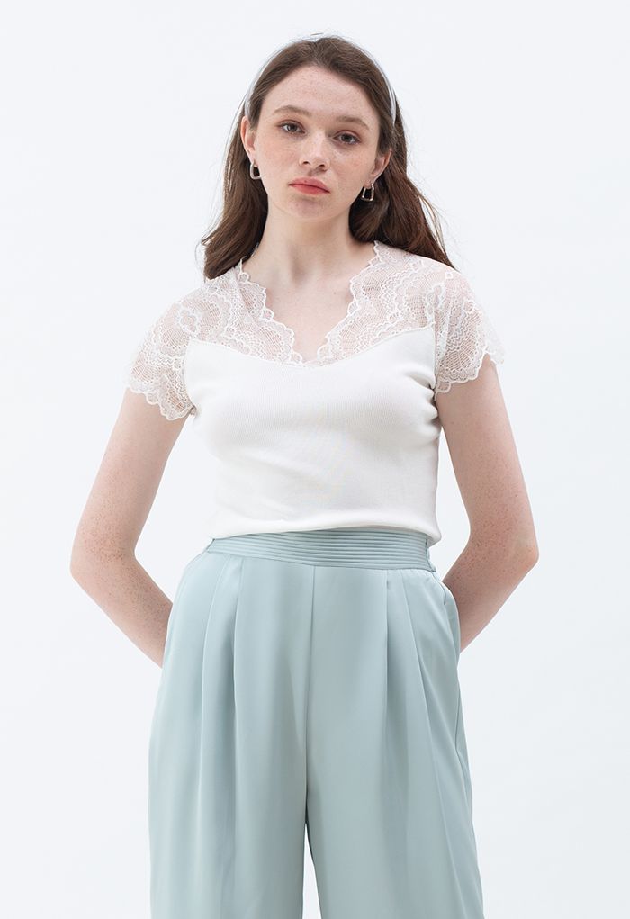 V-Neck Lacy Spliced Knit Top in White