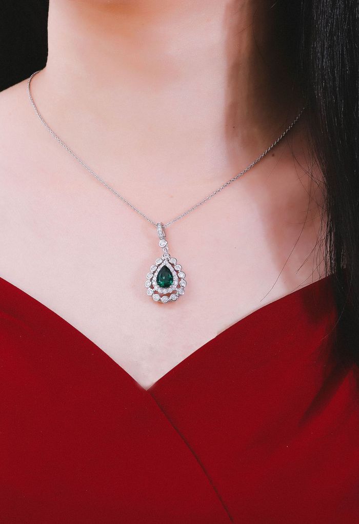 Pear Emerald Gem Diamond Trim Necklace