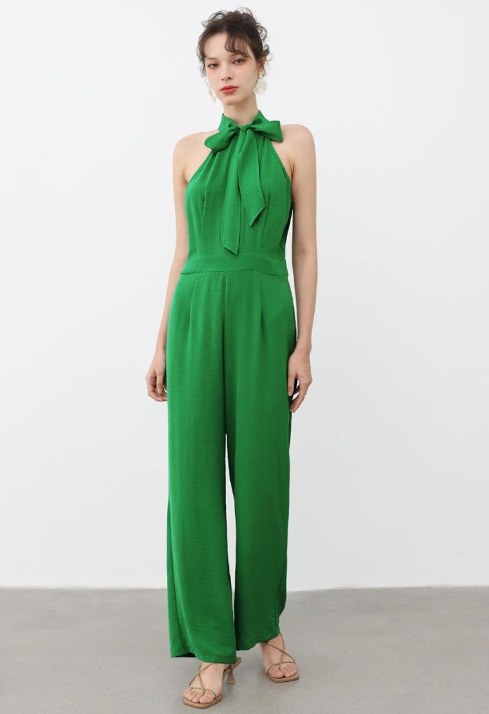 Sleek Bowknot Halter Neck Jumpsuit in Green