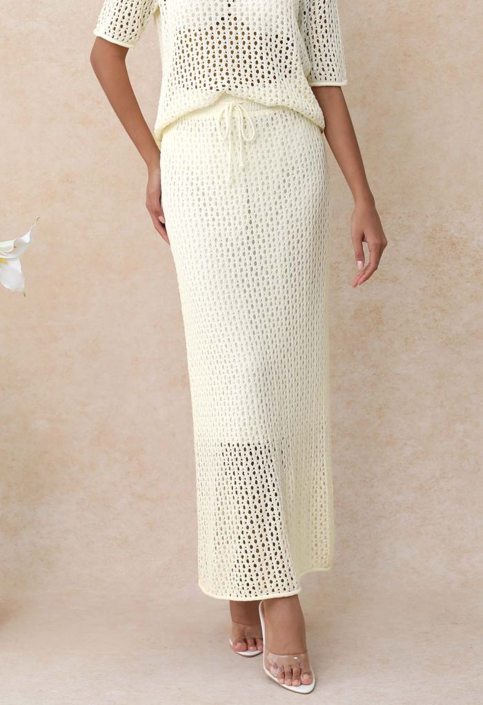 Hollow Out Rolled Hemline Drawstring Knit Maxi Skirt in Ivory