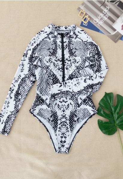 Snake Print Long Sleeves Zipper One-Piece Swimsuit