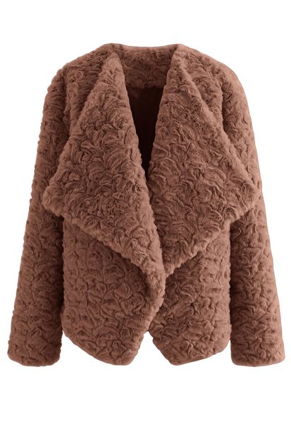Wide Lapel Snug Faux Fur Coat in Caramel