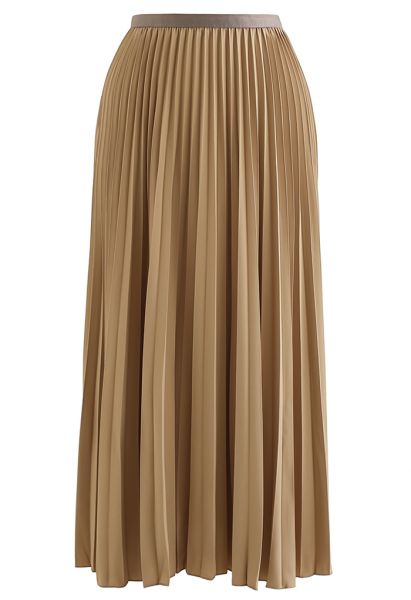 Simplicity Pleated Midi Skirt in Light Tan