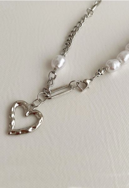 Hollow Heart Spliced Pearl Necklace