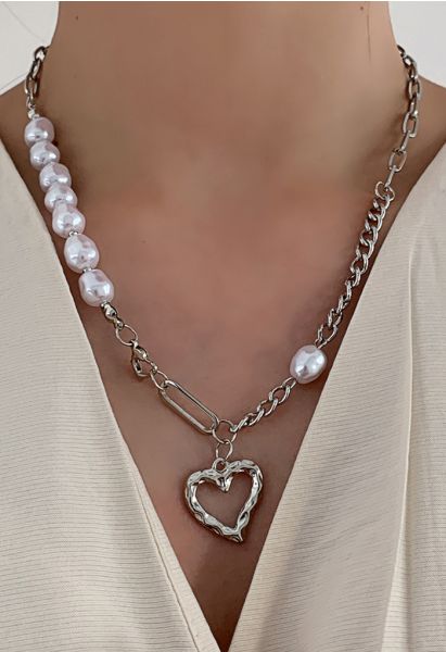 Hollow Heart Spliced Pearl Necklace