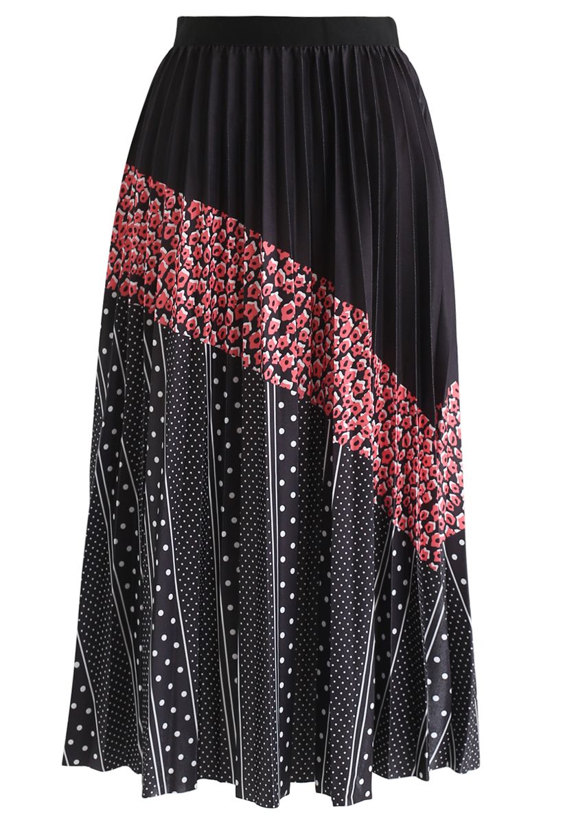 Spots Color Blocked Pleated Midi Skirt in Black