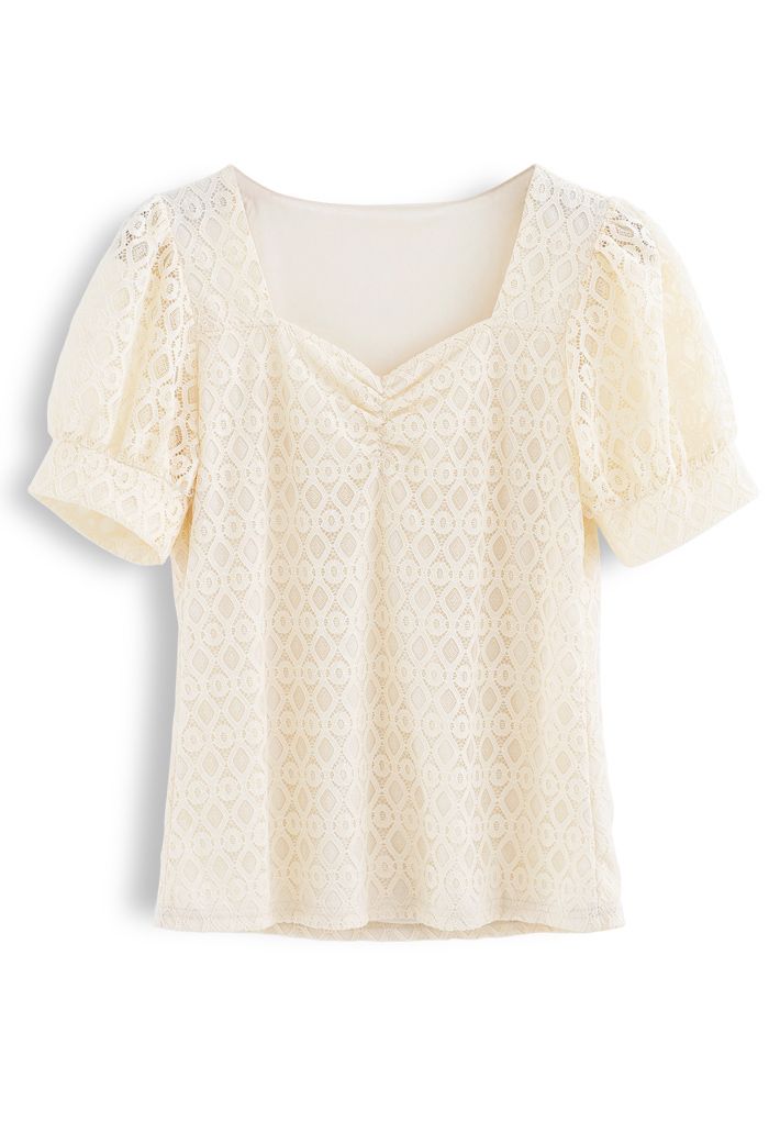 Ruched Front Sweetheart Neck Lace Top in Cream