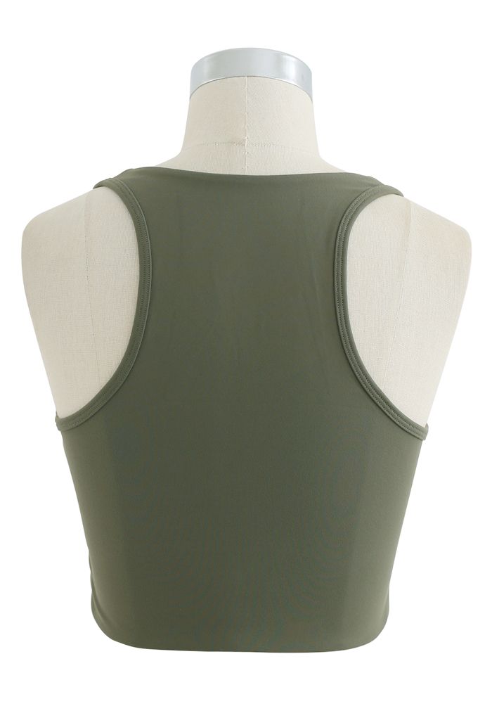 Zipper Cut Out Front Low-Impact Sports Bra in Army Green