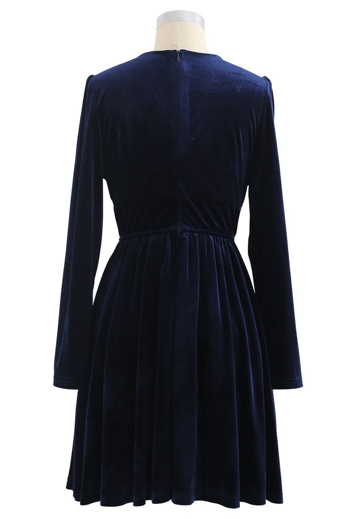 Button Trim V-Neck Ruched Velvet Dress in Navy