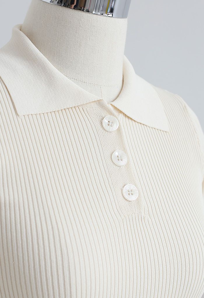 Triple Buttons Short Sleeve Fitted Knit Top in Cream