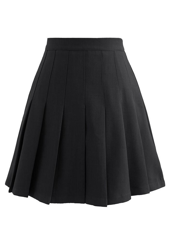 High Waist Pleated Mini Skirt in Black