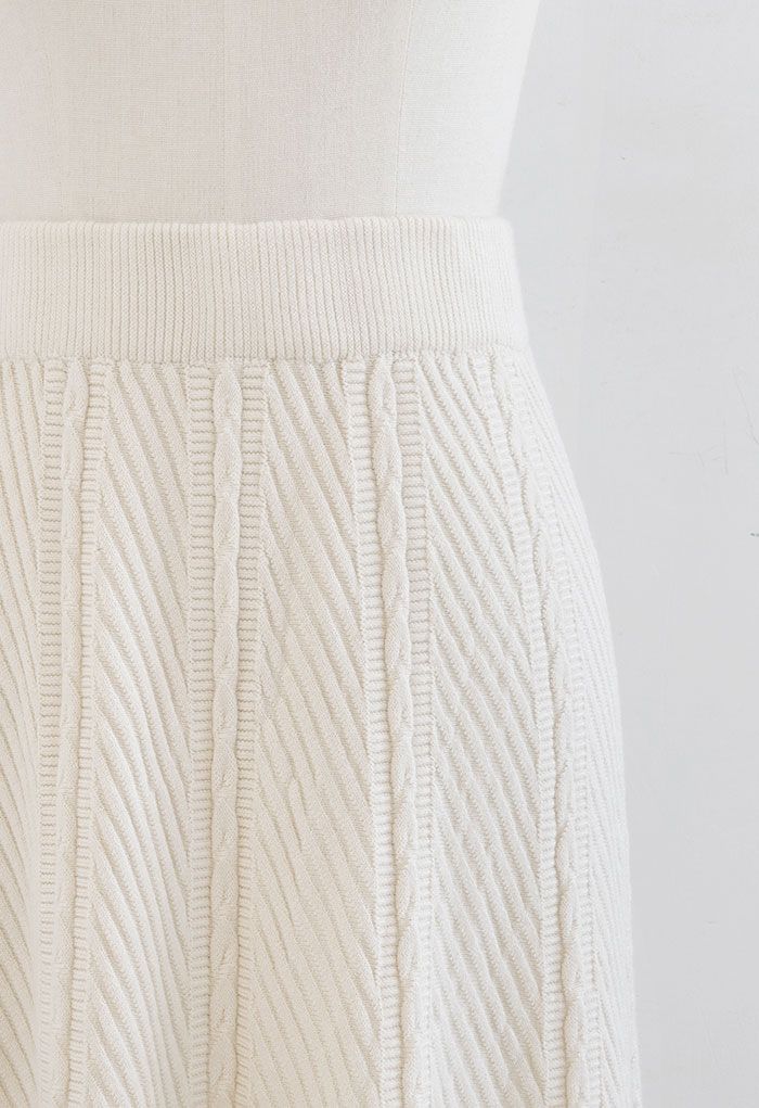 Braid Texture A-Line Knit Midi Skirt in Cream