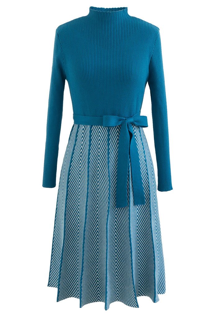 Herringbone Print Mock Neck Belted Knit Dress in Indigo