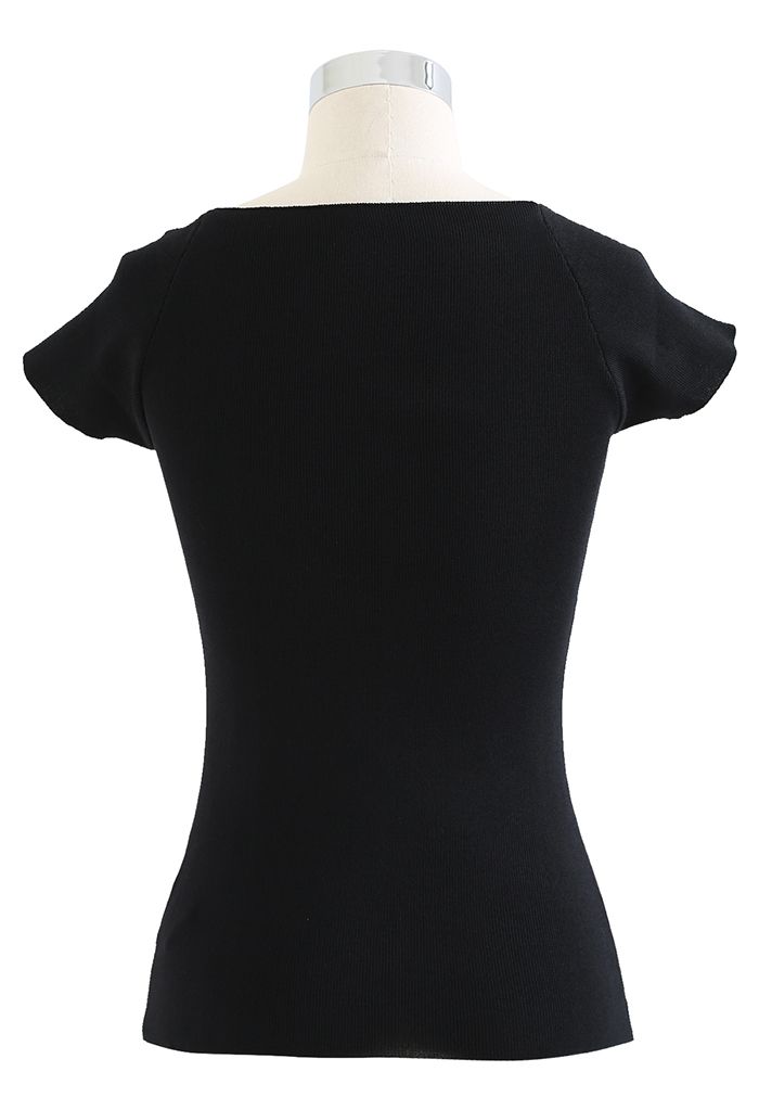 Sweetheart Neck Short-Sleeve Fitted Knit Top in Black