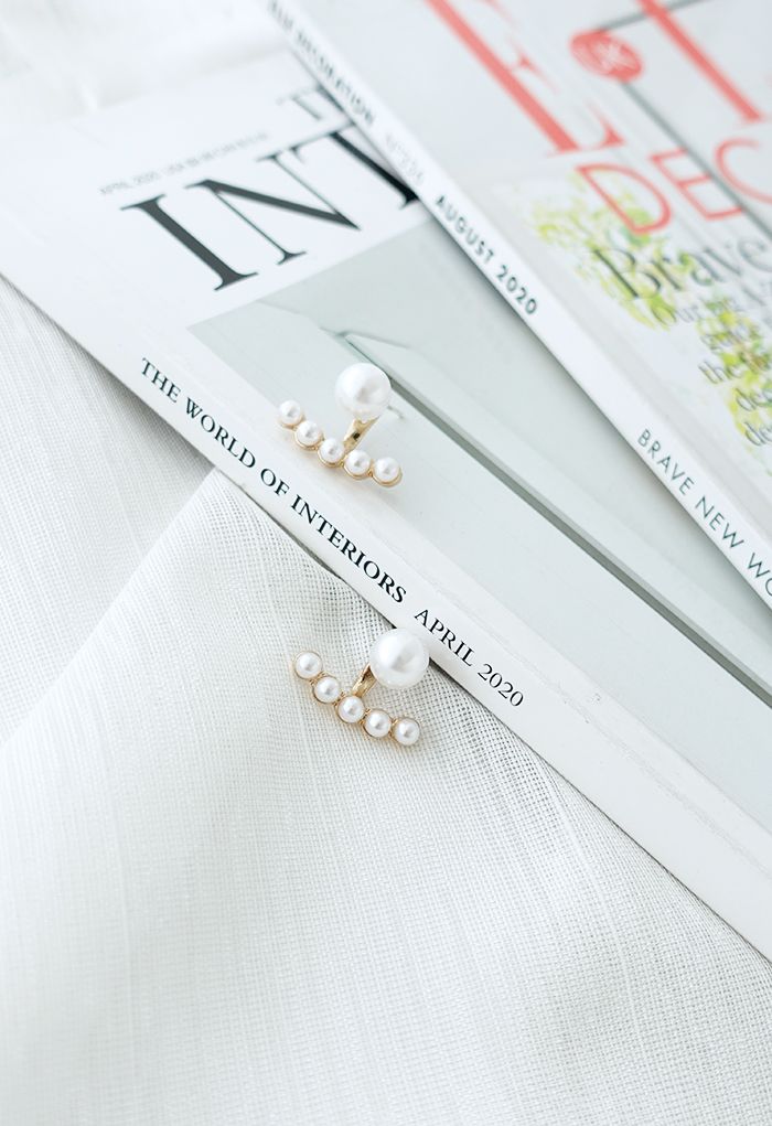 Distinctive Pearl Trim Earrings