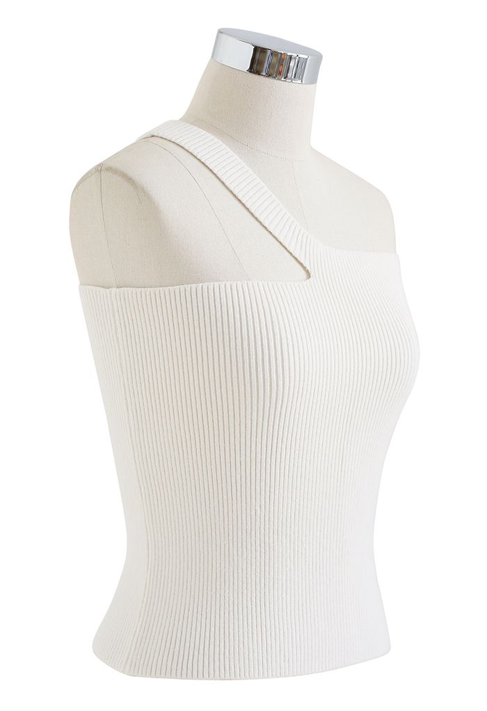 Oblique Shoulder Crop Knit Tank Top in White