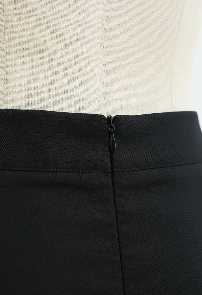 Spliced Pleated Mini Skirt in Black