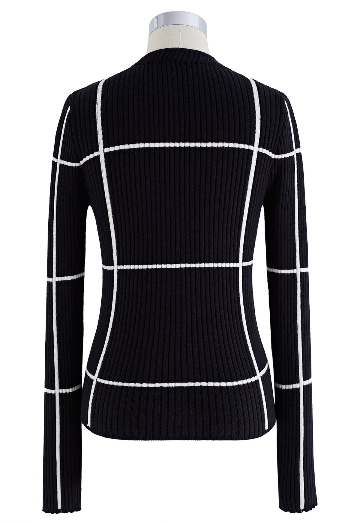 Grid V-Neck Buttoned Sweater in Black