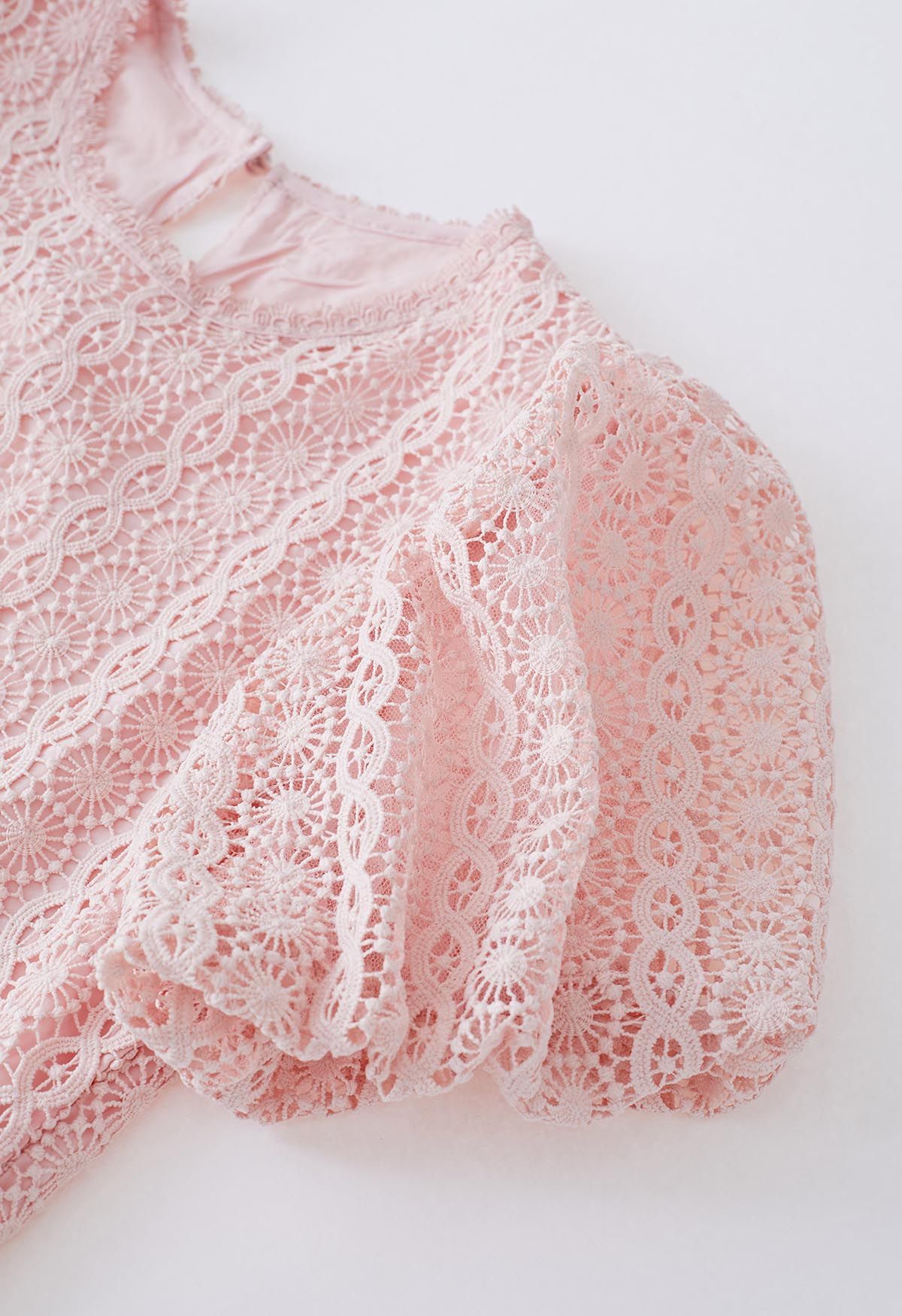 Full Crochet Bubble Short Sleeves Top in Pink