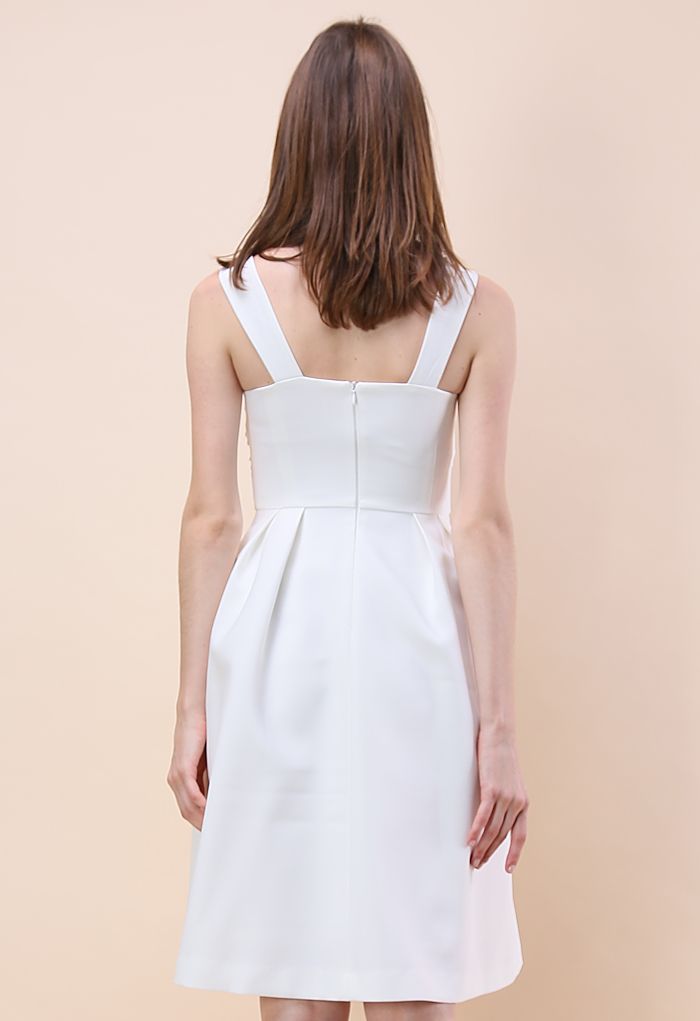 Nifty Knot Sleeveless Dress in White