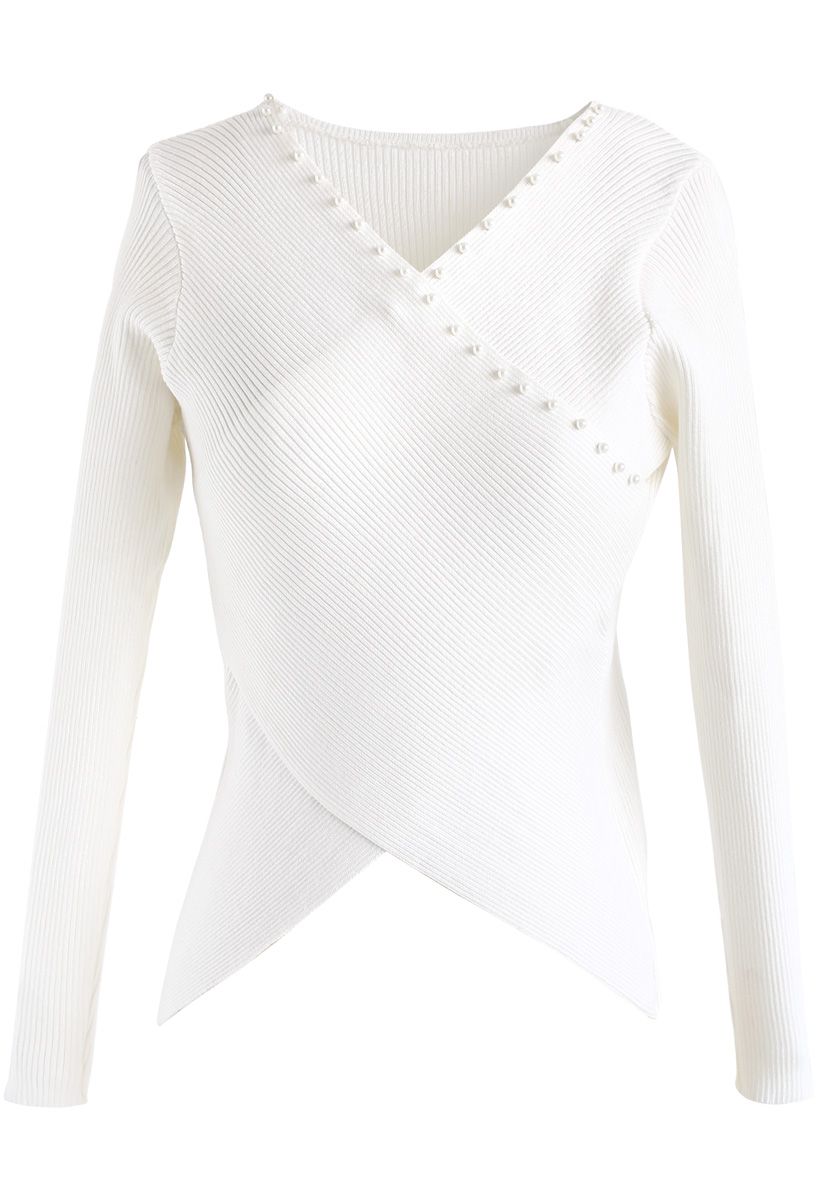 Pearls Lover Wrapped Knit Top in White
