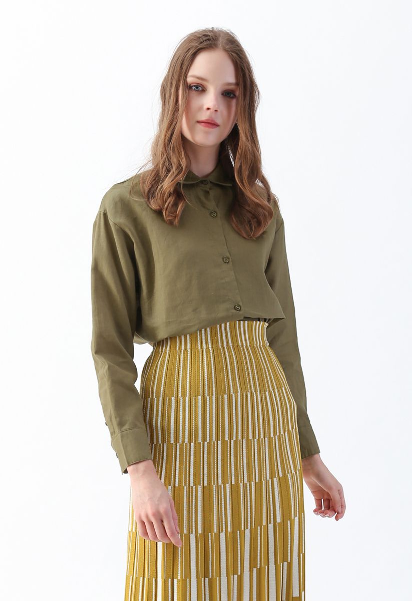 Long Sleeves Button Down Shirt in Army Green