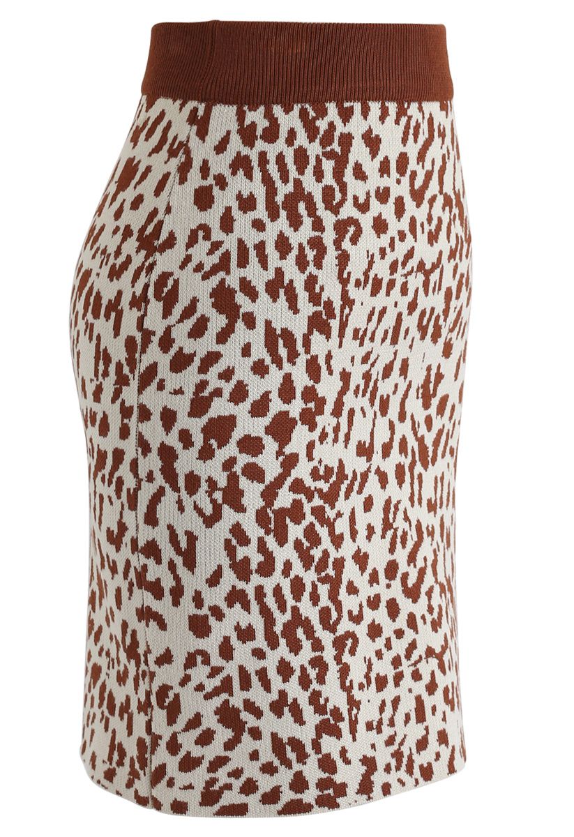 Leopard Print Mini Knit Skirt in Caramel