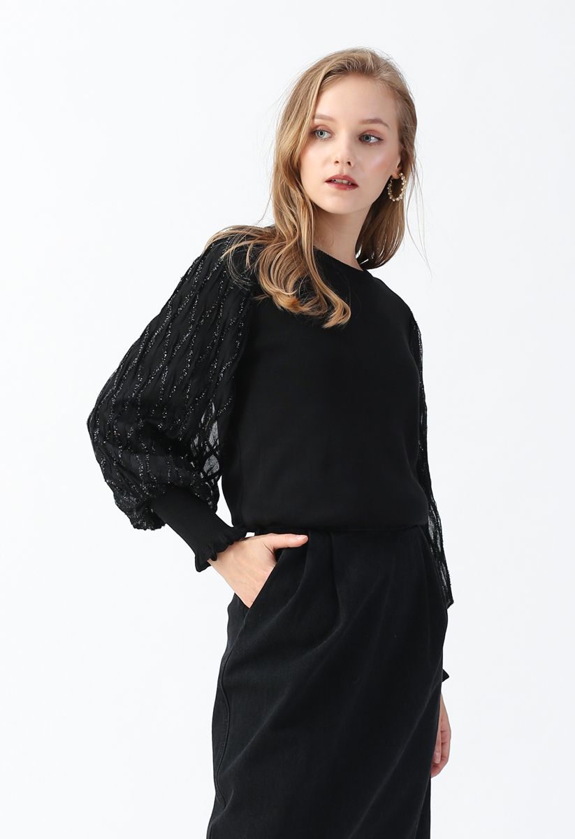 Shiny Lines Puff Sleeves Knit Top in Black