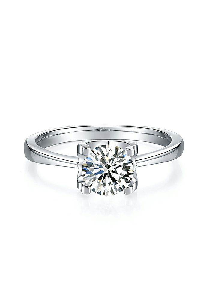 Single Moissanite Diamond Ring