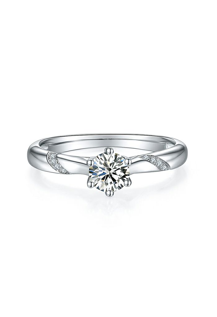 Wavy Insert Moissanite Diamond Ring