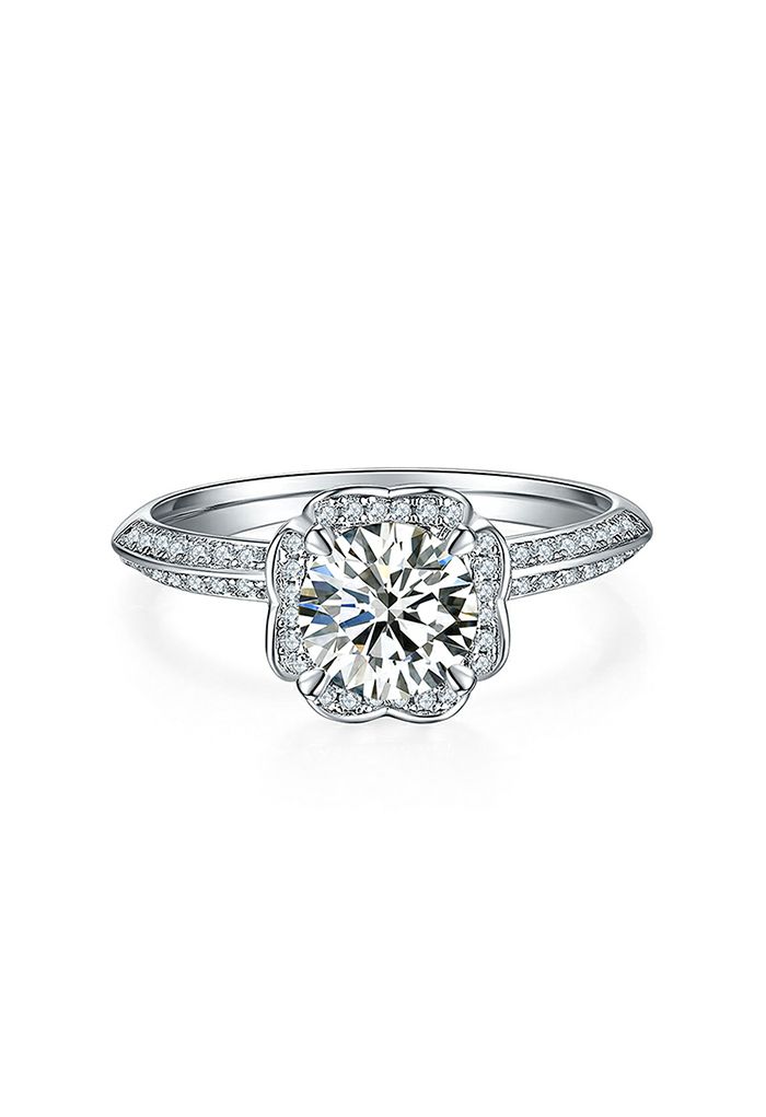 Floral Heart Shape Moissanite Diamond Ring