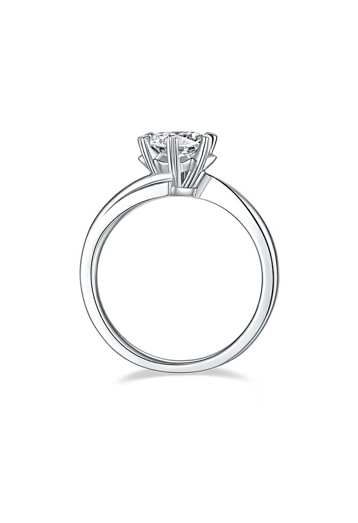 Dislocation Moissanite Diamond Ring