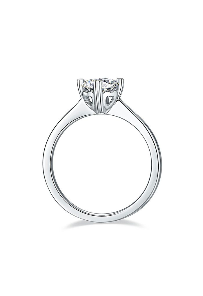Hollow Heart Moissanite Diamond Ring