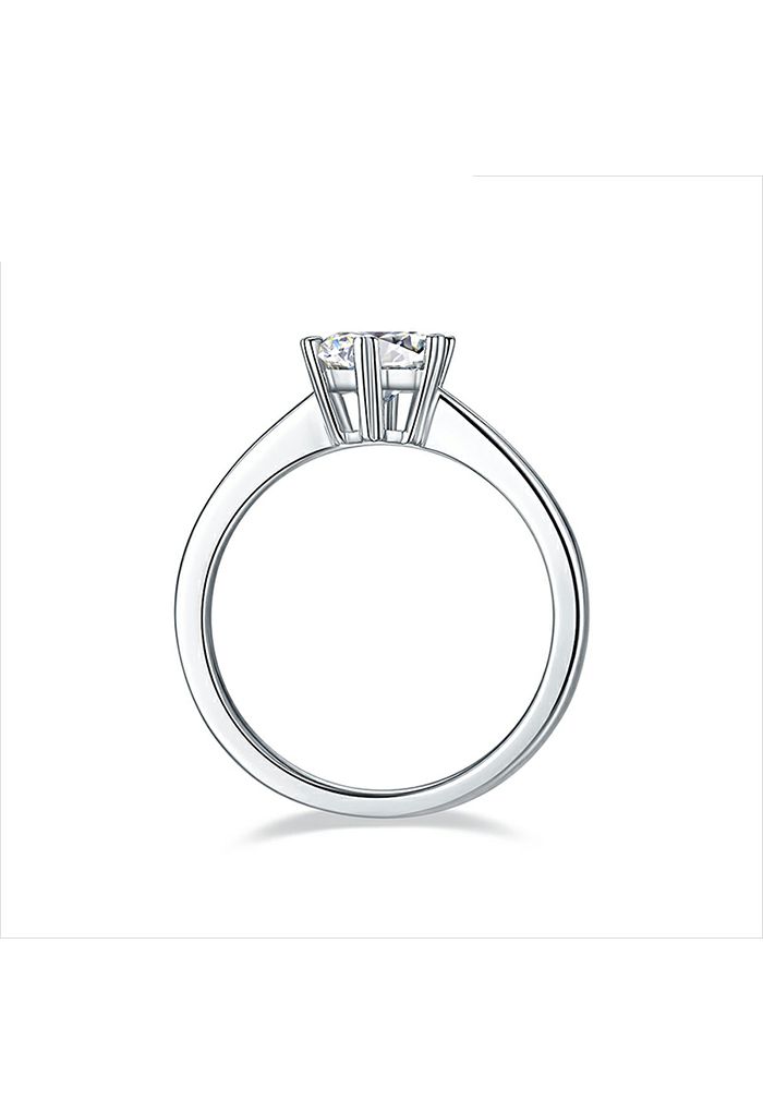 Heart Embellished Moissanite Diamond Ring