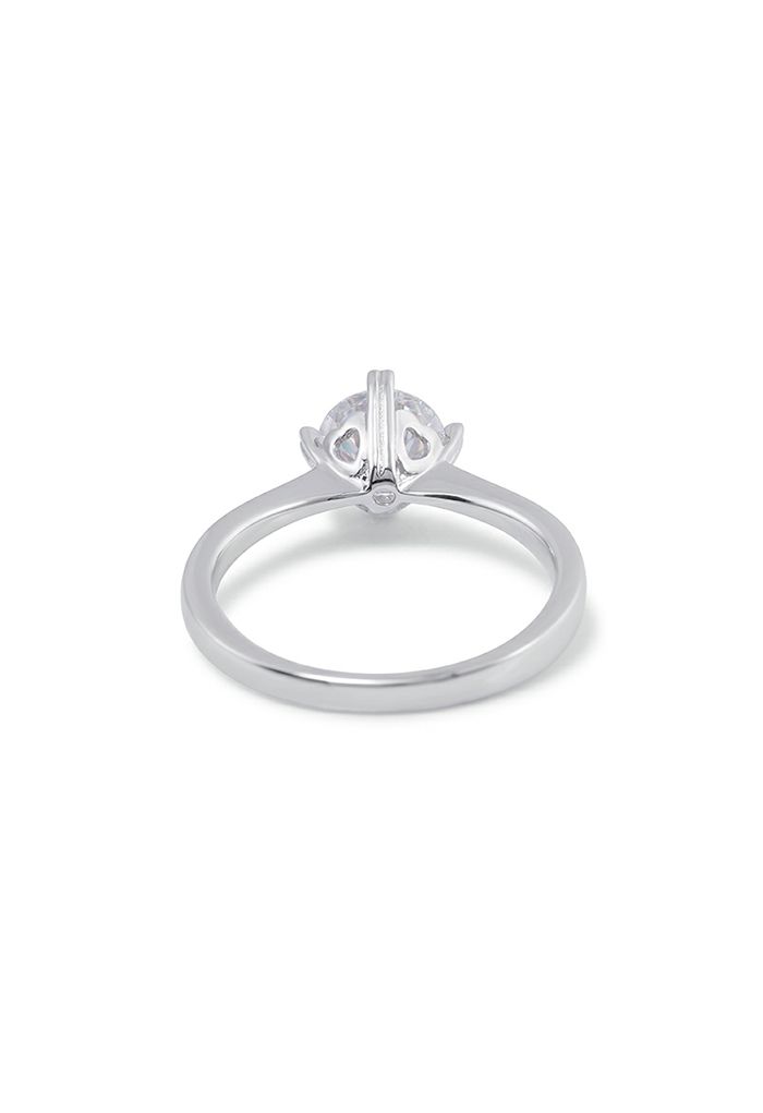 Hollow Heart Moissanite Diamond Ring