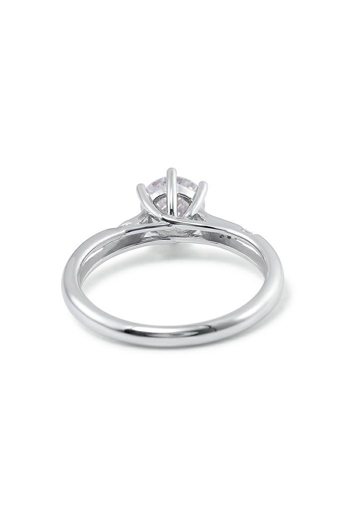 Wavy Insert Moissanite Diamond Ring