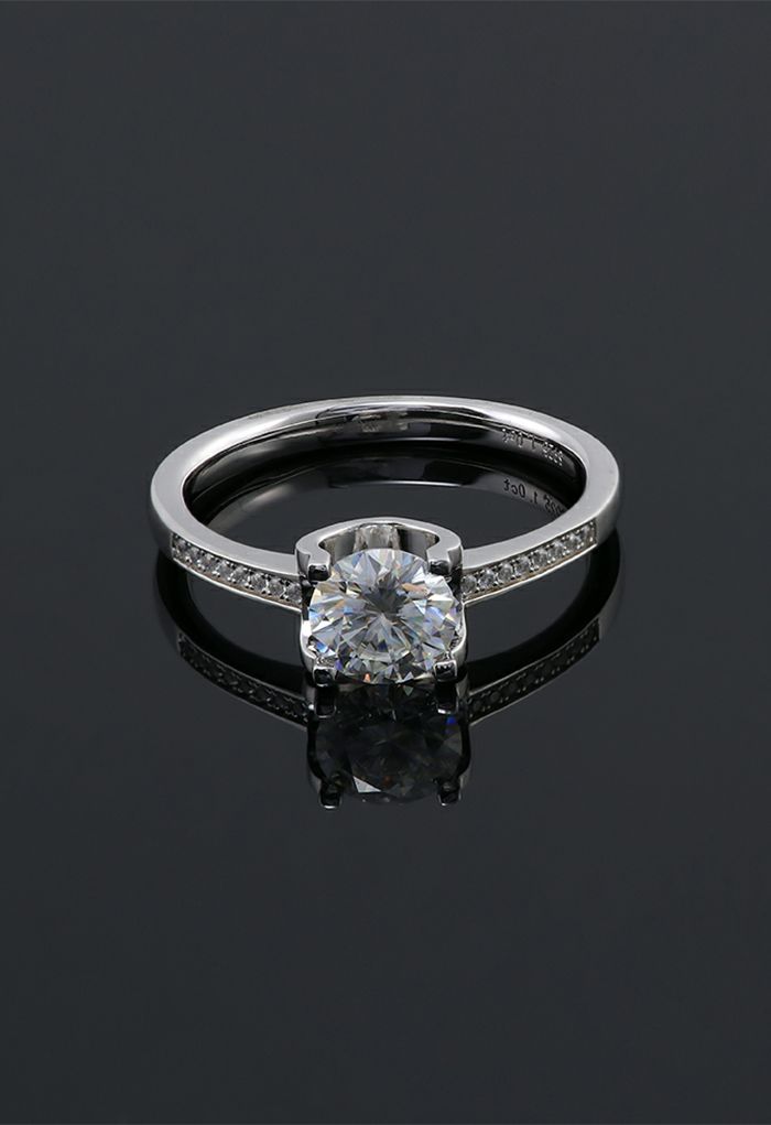 Glossy Trim Moissanite Diamond Ring