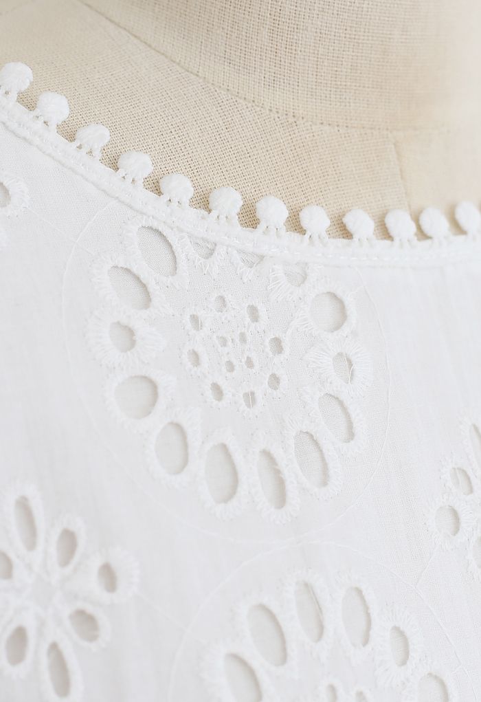 Floral Eyelet Embroidered Ruffle Sleeves Crop Top in White