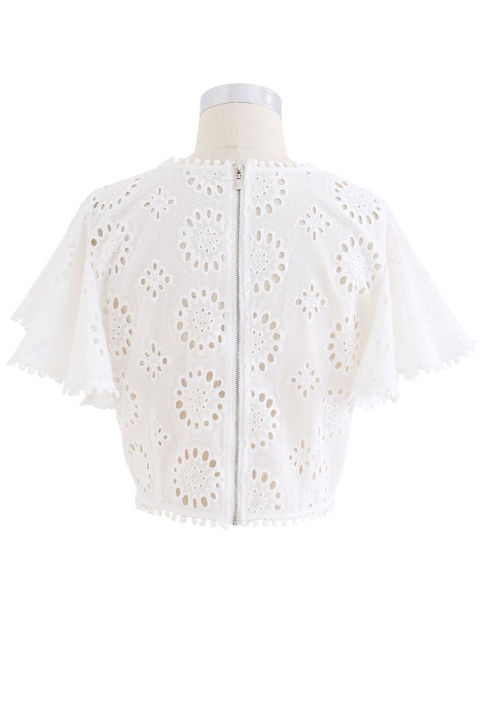 Floral Eyelet Embroidered Ruffle Sleeves Crop Top in White