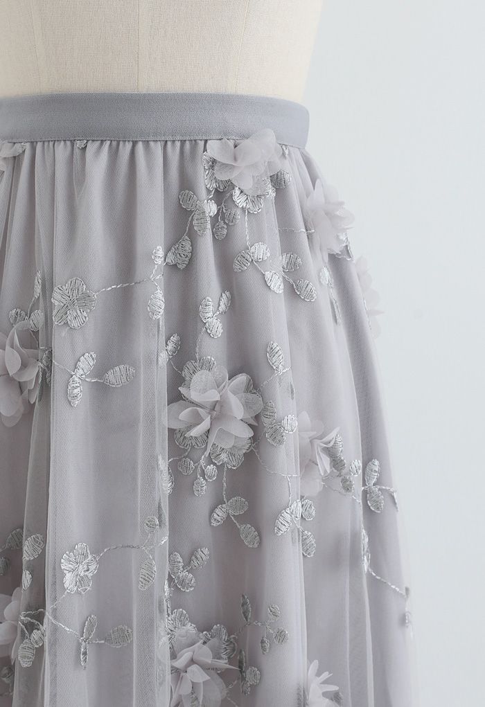3D Mesh Flower Embroidered Tulle Midi Skirt in Grey