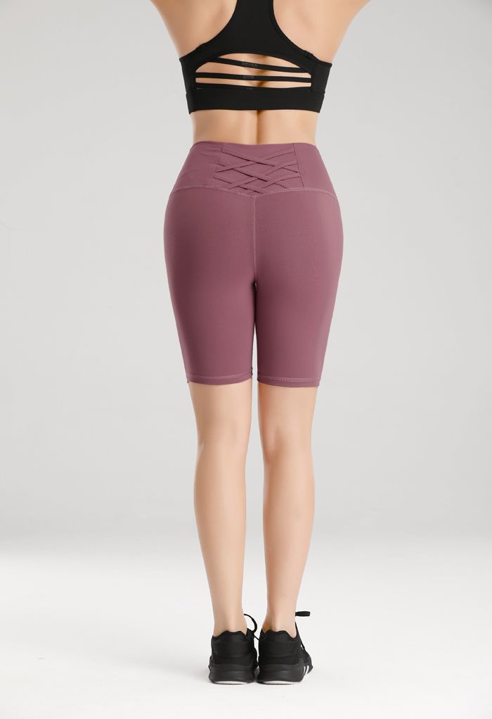 Crisscross Lines Trim Legging Shorts in Burgundy