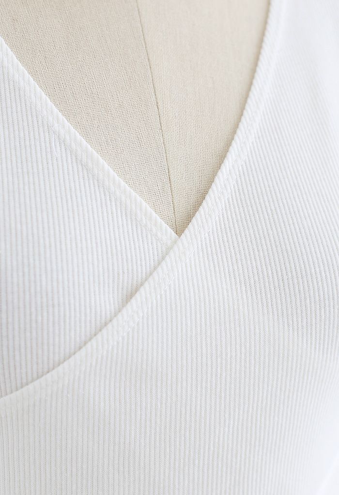 Crisscross Front Short Sleeves Ribbed Top in White