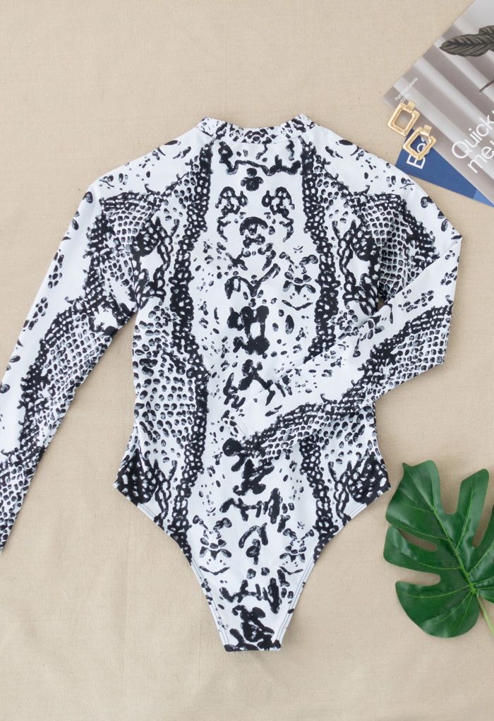 Snake Print Long Sleeves Zipper One-Piece Swimsuit