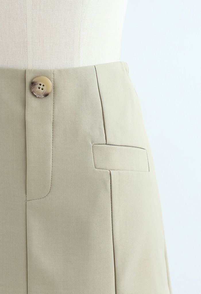 Pocket Embellishment Bud Skirt in Moss Green