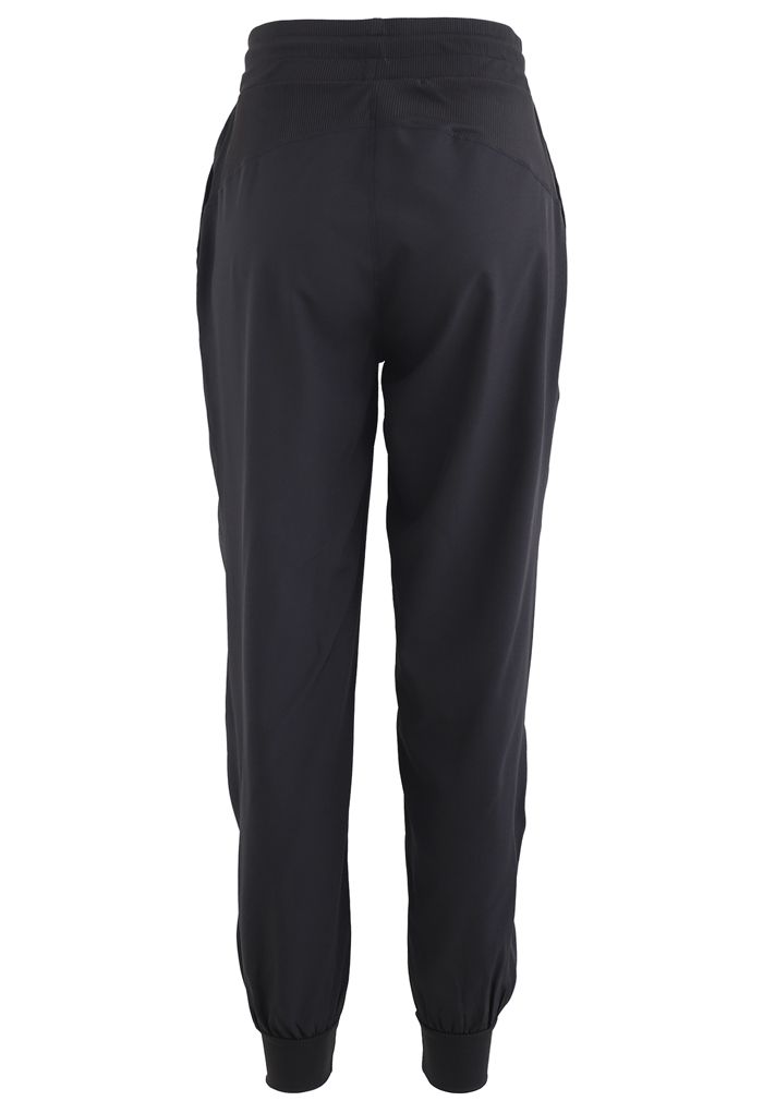 Drawstring Waist Ruched Detail Joggers in Black