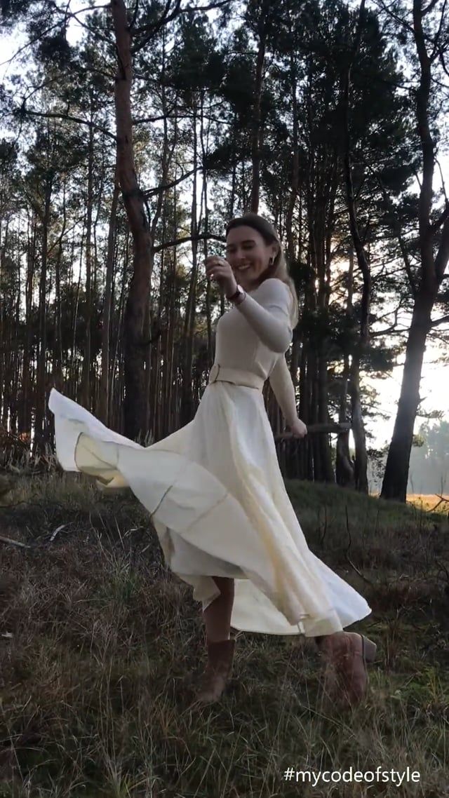 Knit Spliced Long Sleeves Maxi Dress in Cream