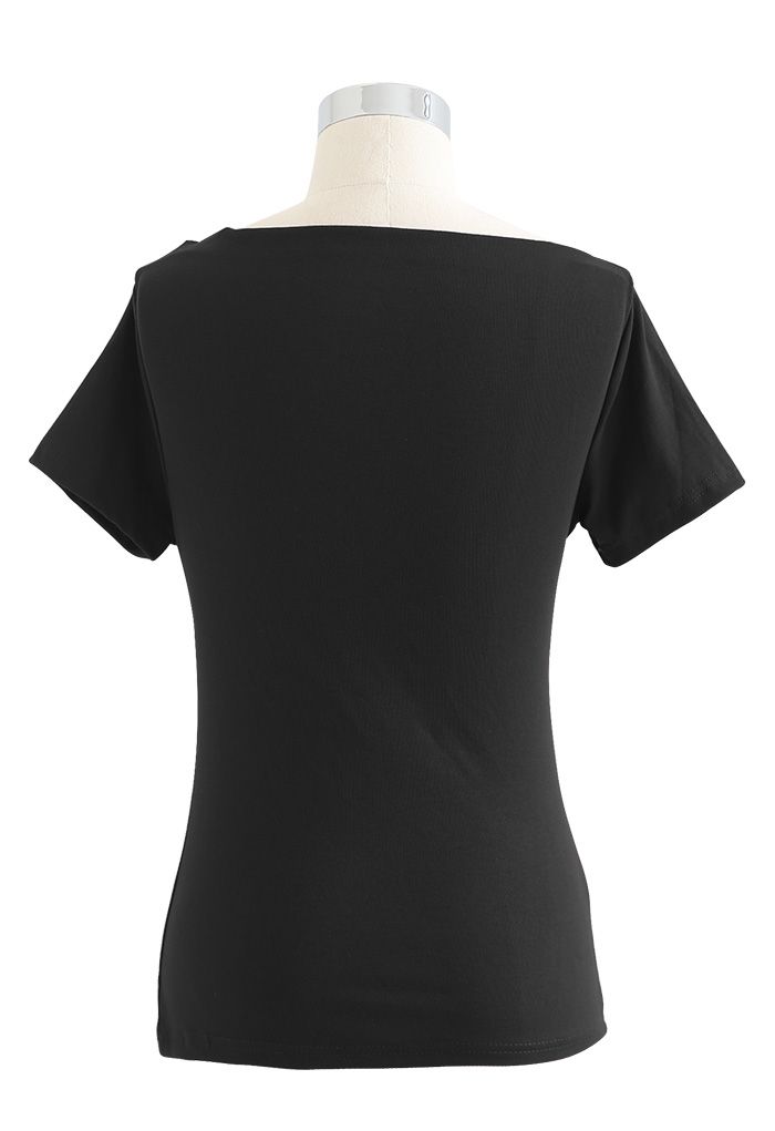 Ruched Front T-Shirt in Black