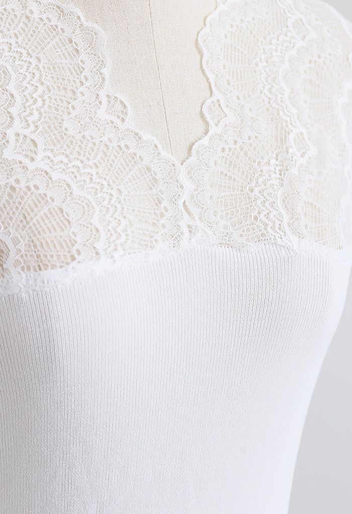 V-Neck Lacy Spliced Knit Top in White